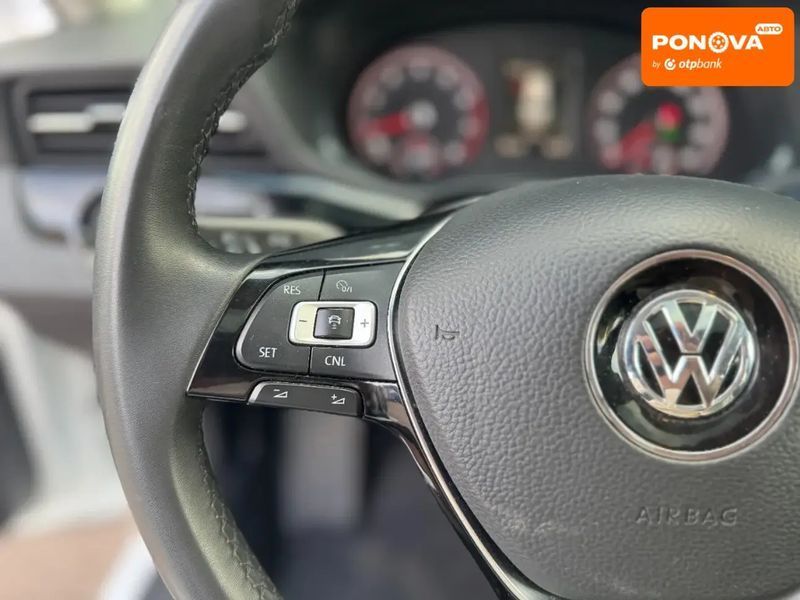 Volkswagen Passat, 2021 р., Бензин, 52 тис. км, Седан, Білий, Київ AT-10404527 фото