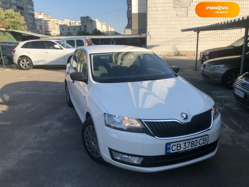 Skoda Spaceback, 2014, Бензин, 1.6 л., 209 тис. км, Хетчбек, Білий, Київ Cars-Pr-120760 фото