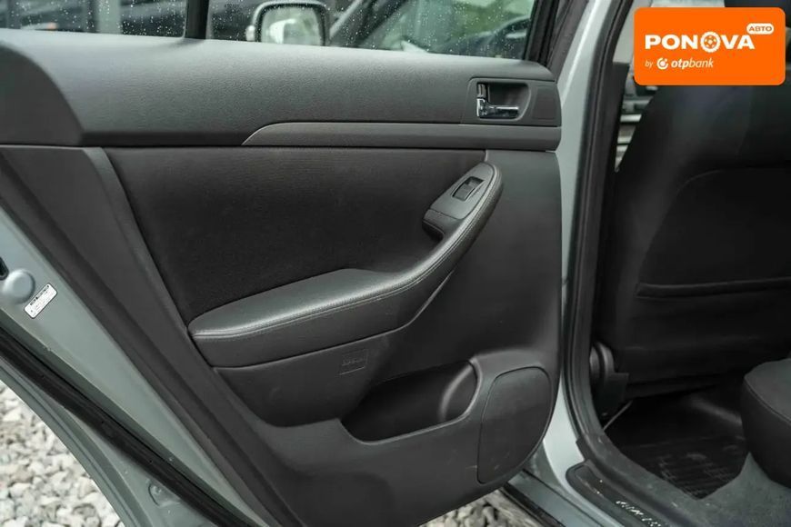 Toyota Avensis, 2007 р., Дизель, 202 тис. км, Хетчбек, Сірий, Чернівці AT-10417850 фото