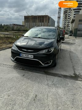 Chrysler Pacifica, 2019, Бензин, 3.61 л., 194 тис. км, Мінівен, Чорний, Рівне Cars-Pr-238545 фото