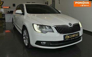 Skoda Superb, 2013, Бензин, 1.8 л., 214 тис. км, Ліфтбек, Білий, Червоноград 278363 фото