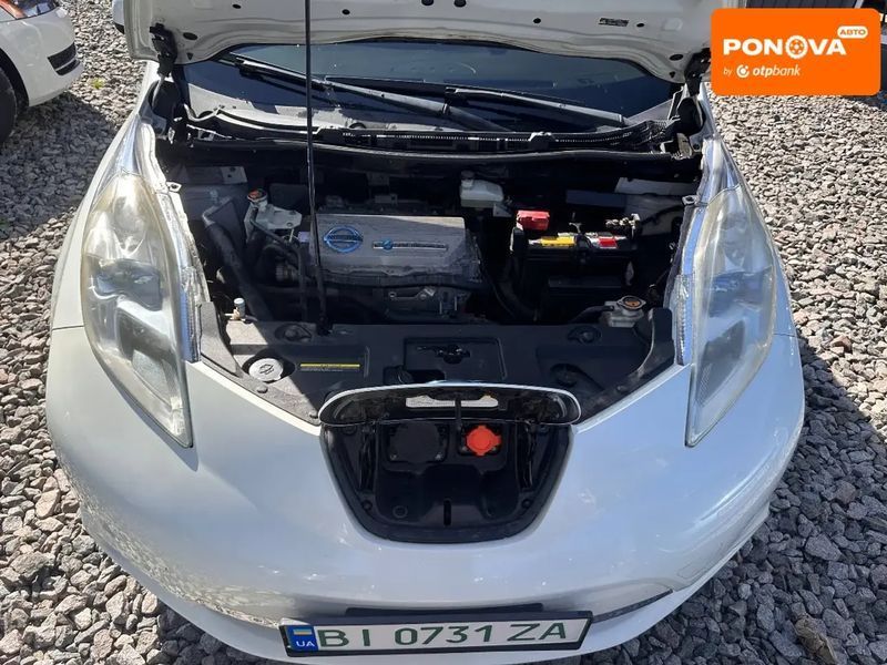 Nissan Leaf, 2011 р., Електро, 115 тис. км, Хетчбек, Білий, Сміла AT-10417881 фото