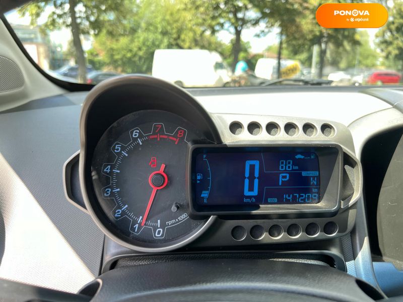 Chevrolet Sonic, 2013, Бензин, 1.8 л., 147 тис. км, Седан, Сірий, Київ 111307 фото