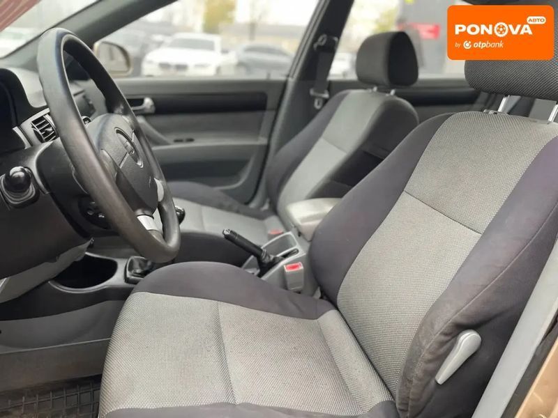 Chevrolet Lacetti, 2005 г., Газ пропан-бутан / Бензин, 205 тыс. км, Седан, Бежевый, Кривой Рог AT-10404756 фото