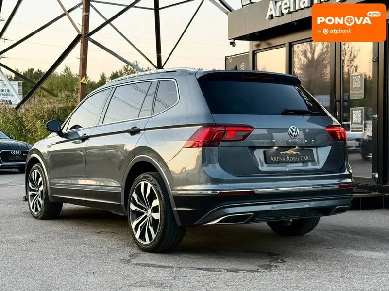 Volkswagen Tiguan, 2018 р., Бензин, 66 тис. км, Позашляховик / Кросовер, Сірий, Харків AT-10403247 фото