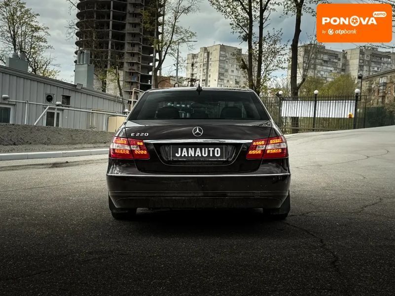 Mercedes-Benz E-Class, 2011 р., Дизель, 273 тис. км, Седан, Коричневий, Харків AT-10415956 фото