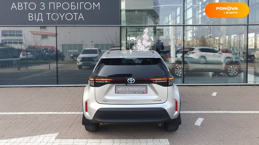 Toyota Yaris Cross, 2022, Гібрид (HEV), 1.49 л., 53 тис. км, Позашляховик / Кросовер, Сірий, Київ 42420 фото