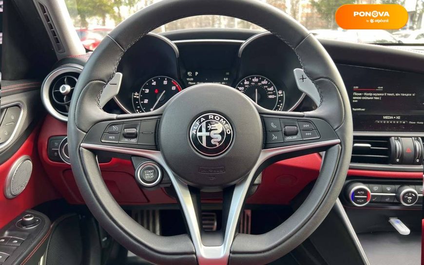 Alfa Romeo Giulia, 2017, Бензин, 2 л., 92 тис. км, Седан, Білий, Львів 13137 фото