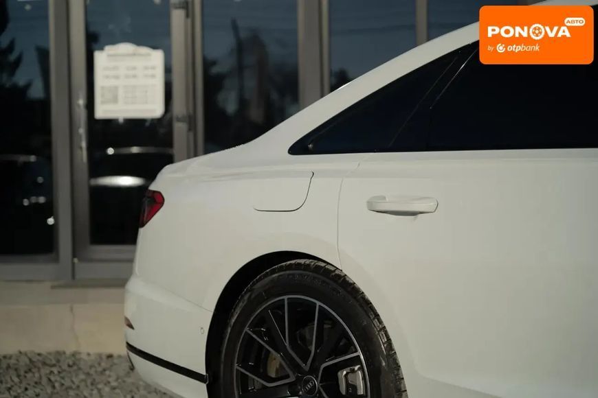 Audi A8, 2021 г., Бензин, 93 тыс. км, Седан, Белый, Черновцы AT-10406456 фото