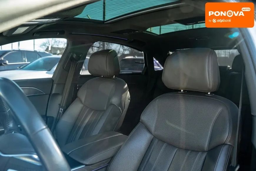 Audi A8, 2021 г., Бензин, 93 тыс. км, Седан, Белый, Черновцы AT-10406456 фото