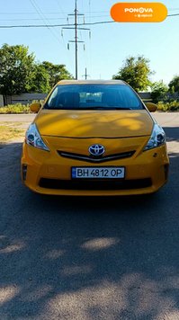 Toyota Prius v, 2014, Гібрид (HEV), 540 тис. км, Універсал, Жовтий, Одеса Cars-Pr-229801 фото