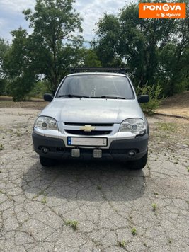 Chevrolet Niva, 2010, Бензин, 1.69 л., 203 тис. км, Позашляховик / Кросовер, Сірий, Полтава Cars-Pr-270586 фото