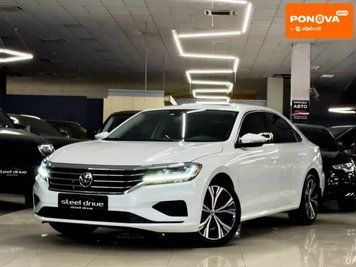 Volkswagen Passat, 2021 р., Бензин, 71 тис. км, Седан, Білий, Миколаїв AT-10418223 фото