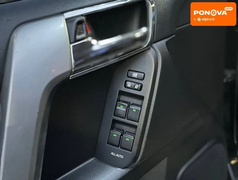 Toyota Land Cruiser, 2014 г., Газ пропан-бутан / Бензин, 179 тыс. км, Внедорожник / Кроссовер, Чорный, Днепр (Днепропетровск) AT-10406578 фото