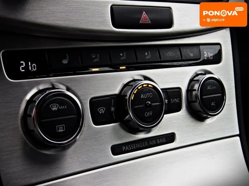 Volkswagen Passat, 2012 р., Дизель, 240 тис. км, Універсал, Сірий, Черкаси AT-10418334 фото