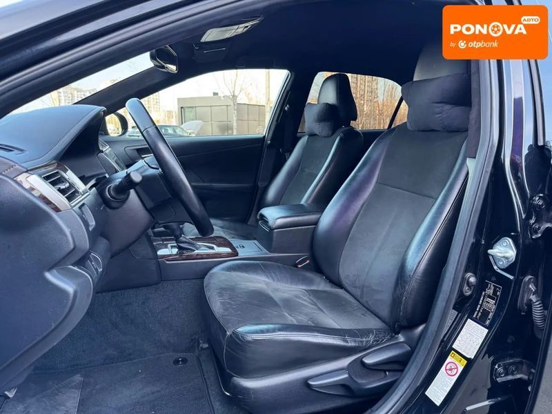 Toyota Camry, 2017 р., Бензин, 135 тис. км, Седан, Київ AT-10413937 фото