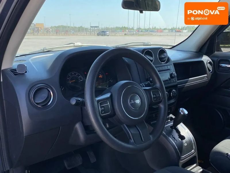 Jeep Patriot, 2013 р., Бензин, 150 тис. км, Позашляховик / Кросовер, Сірий, Львів AT-10401335 фото