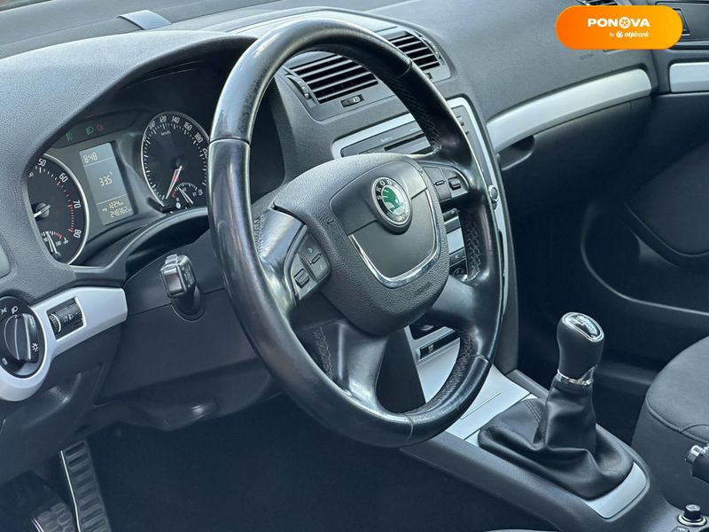 Skoda Octavia, 2011, Бензин, 1.6 л., 248 тис. км, Ліфтбек, Сірий, Харків 111220 фото