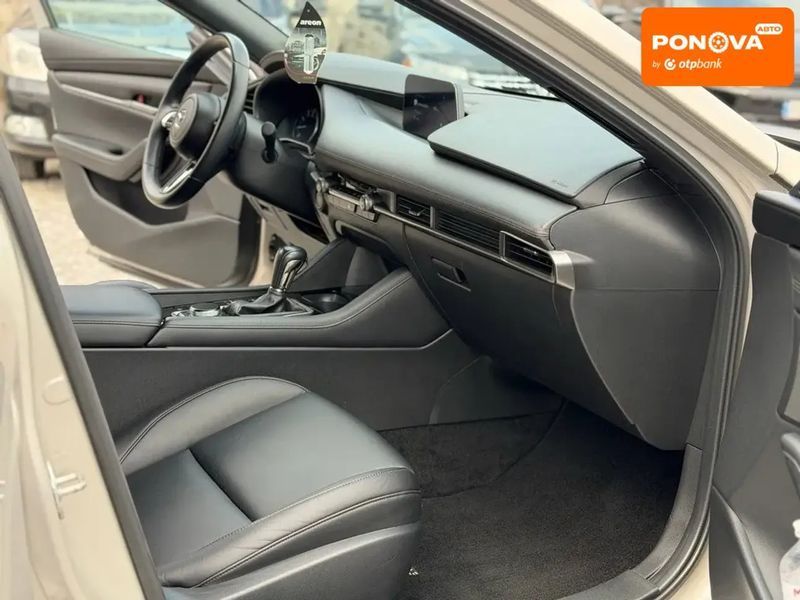 Mazda 3, 2024 р., Бензин, 64 тис. км, Хетчбек, Бежевий, Дніпро (Дніпропетровськ) AT-10415338 фото