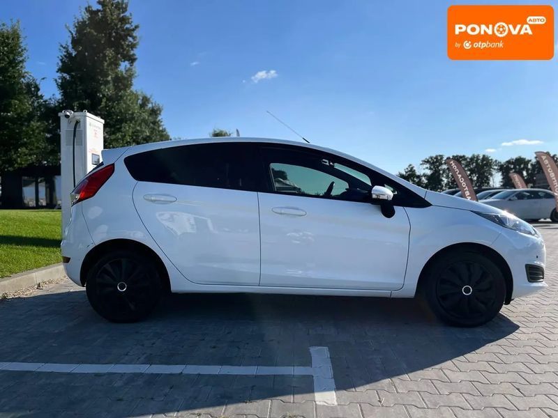 Ford Fiesta, 2016 р., Бензин, 91 тис. км, Хетчбек, Білий, Київ AT-10425061 фото