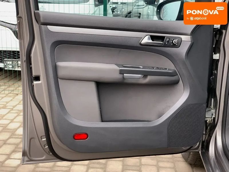 Volkswagen Touran, 2011 р., Дизель, 285 тис. км, Мінівен, Сірий, Бердичів AT-10401470 фото