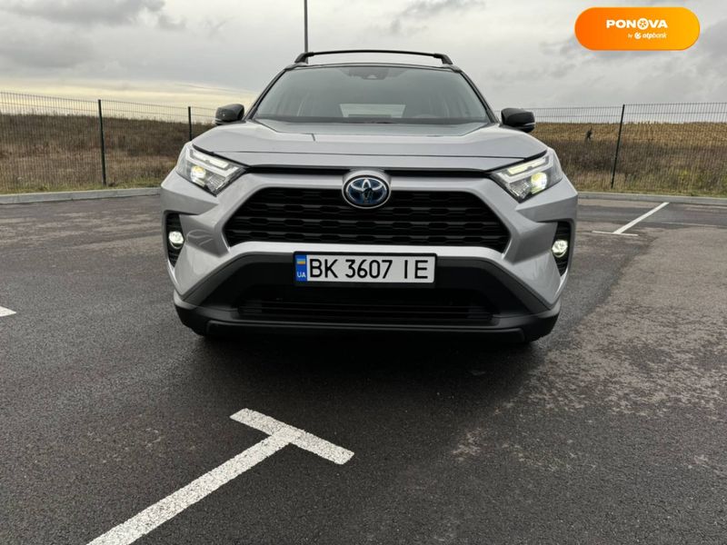 Toyota RAV4, 2022, Гибрид (HEV), 2.49 л., 5 тыс. км, Внедорожник / Кроссовер, Серый, Ровно Cars-Pr-65980 фото