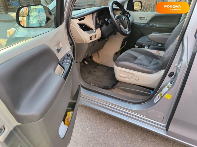 Toyota Sienna, 2014, Газ пропан-бутан / Бензин, 3.46 л., 145 тис. км, Мінівен, Сірий, Дніпро (Дніпропетровськ) 44950 фото