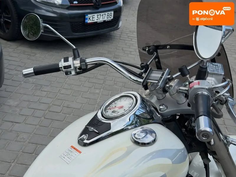 Suzuki Intruder 400 Classic, 2005 р., Бензин, 40 тис. км, Мотоцикл Чоппер, Білий, Дніпро (Дніпропетровськ) AT-10418763 фото