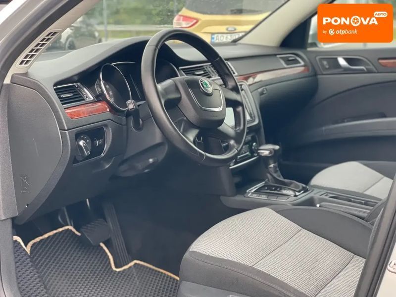 Skoda Superb, 2011 г., Дизель, 280 тыс. км, Универсал, Серый, Хуст AT-10406348 фото