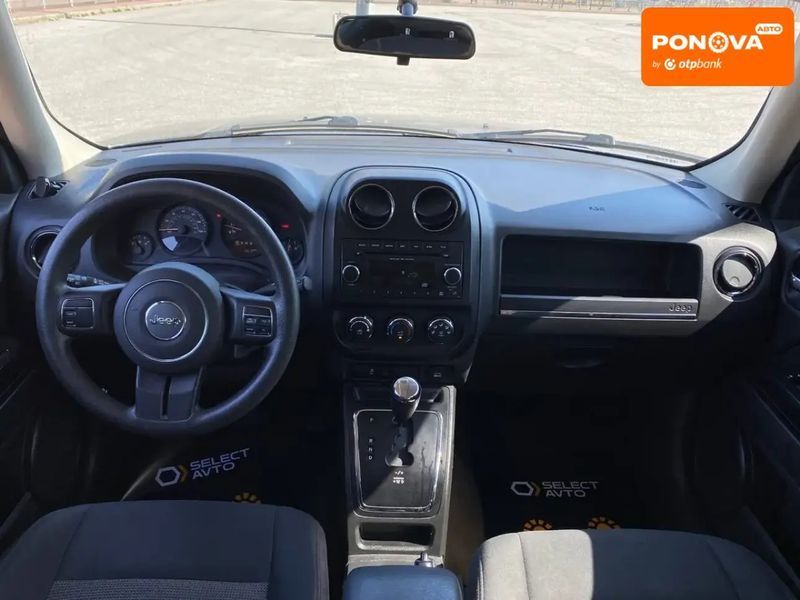 Jeep Patriot, 2013 р., Бензин, 150 тис. км, Позашляховик / Кросовер, Сірий, Львів AT-10401335 фото