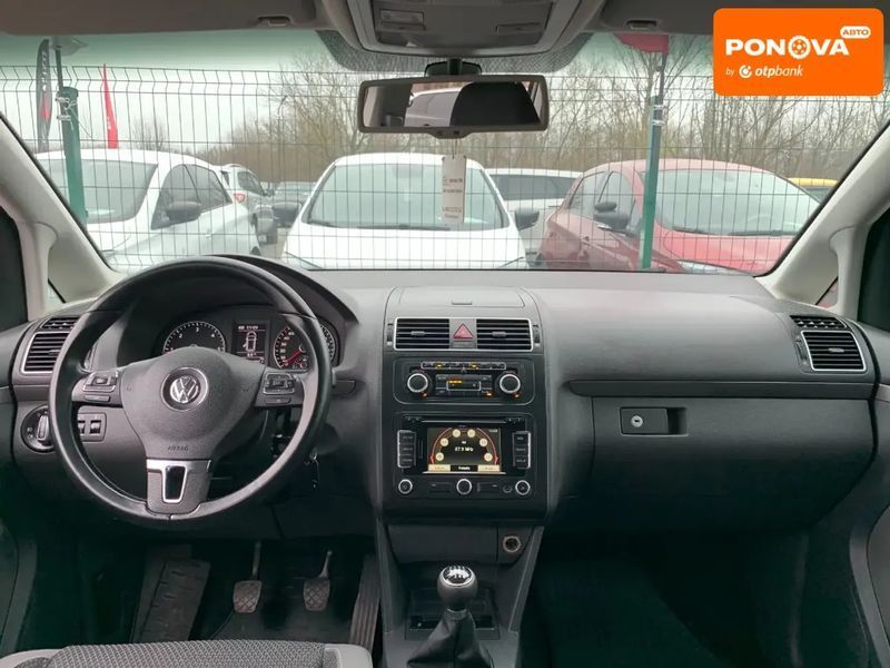 Volkswagen Touran, 2011 р., Дизель, 285 тис. км, Мінівен, Сірий, Бердичів AT-10401470 фото