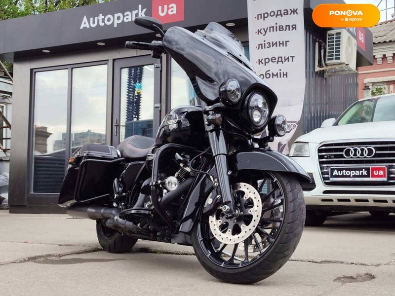 Harley-Davidson Street Glide, 2018, Бензин, 1900 см³, 88 тыс. км, Мотоцикл Круізер, Чорный, Харьков moto-37593 фото