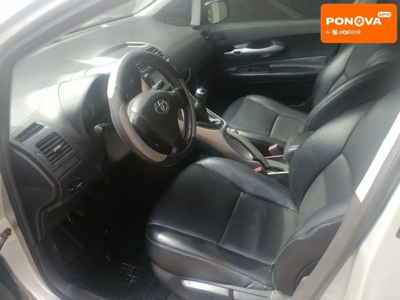 Toyota Auris, 2007 г., Бензин, 180 тыс. км, Хетчбек, Серый, Новомосковськ AT-10405100 фото