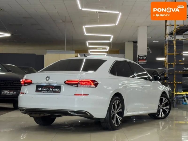 Volkswagen Passat, 2021 р., Бензин, 71 тис. км, Седан, Білий, Миколаїв AT-10418223 фото