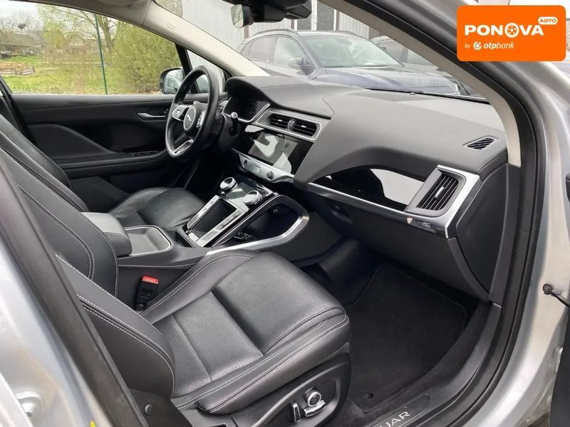 Jaguar E-Pace, 2021 р., Електро, 82 тис. км, Позашляховик / Кросовер, Сірий, Сопошин AT-10400236 фото