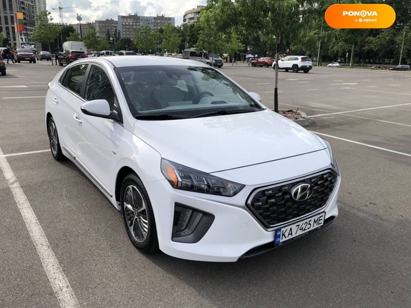 Hyundai Ioniq, 2020, Гибрид (PHEV), 1.58 л., 34 тыс. км, Лифтбек, Белый, Киев Cars-Pr-65257 фото