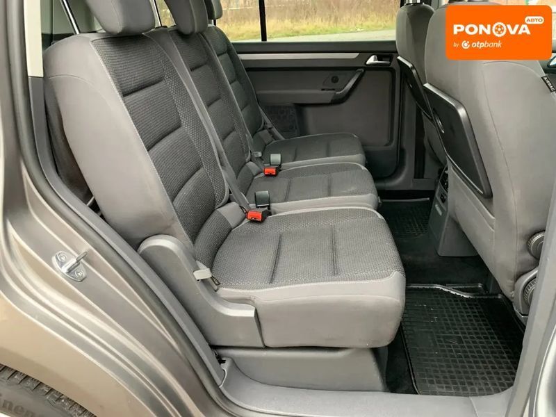 Volkswagen Touran, 2011 р., Дизель, 285 тис. км, Мінівен, Сірий, Бердичів AT-10401470 фото