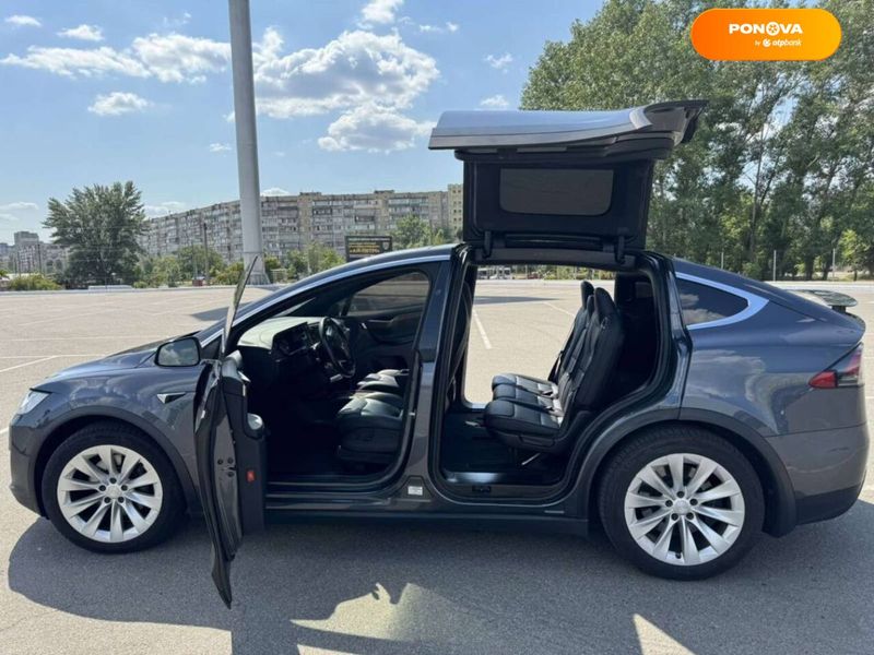 Tesla Model X, 2017, Електро, 186 тис. км, Позашляховик / Кросовер, Сірий, Київ Cars-Pr-62105 фото