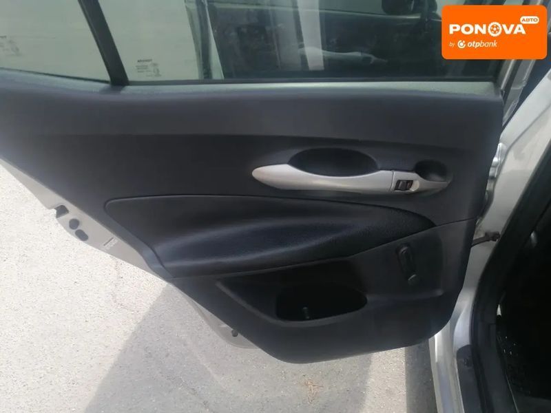 Toyota Auris, 2007 г., Бензин, 180 тыс. км, Хетчбек, Серый, Новомосковськ AT-10405100 фото