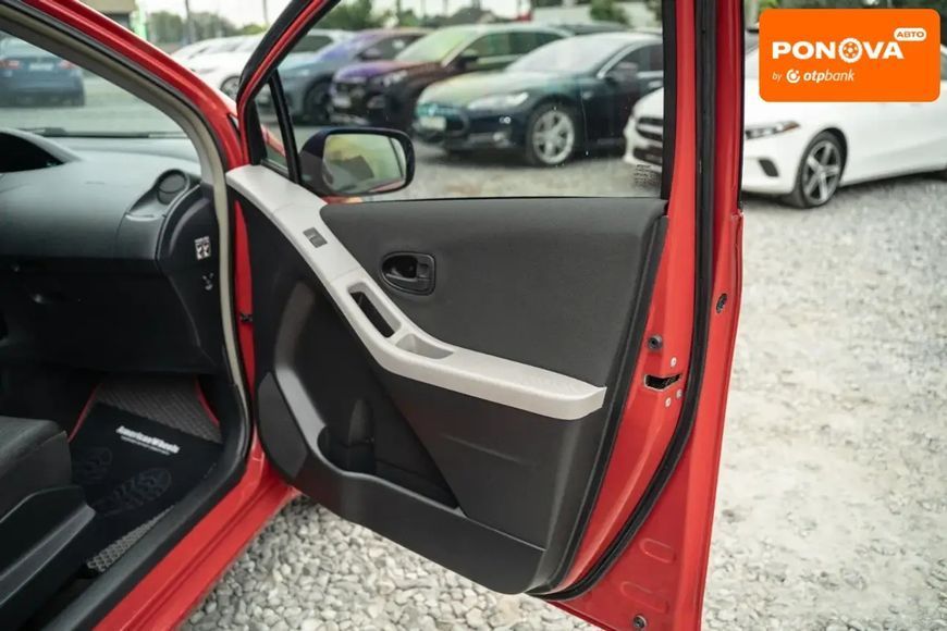 Toyota Yaris, 2011 р., Бензин, 168 тис. км, Хетчбек, Червоний, Чернівці AT-10399928 фото