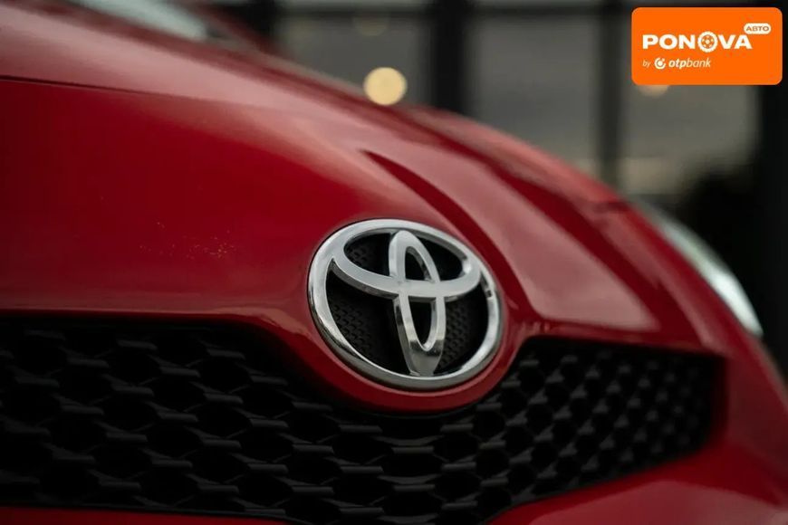 Toyota Yaris, 2011 р., Бензин, 168 тис. км, Хетчбек, Червоний, Чернівці AT-10399928 фото