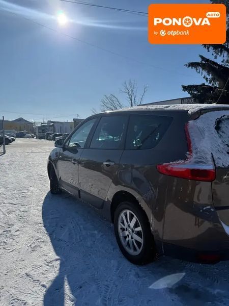 Renault Grand Scenic, 2009 г., Газ пропан-бутан / Бензин, 246 тыс. км, Универсал, Коричневый, Полтава AT-10409012 фото