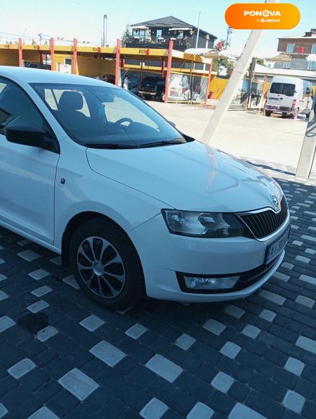 Skoda Spaceback, 2014, Бензин, 1.6 л., 157 тыс. км, Хетчбек, Белый, Шепетівка Cars-Pr-170108 фото