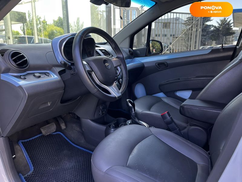 Chevrolet Spark, 2013, Електро, 83 тыс. км, Хетчбек, Белый, Одесса 52926 фото