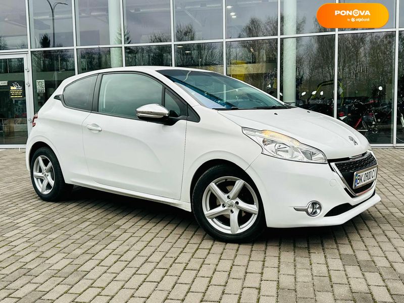 Peugeot 208, 2014, Дизель, 1.6 л., 220 тис. км, Хетчбек, Білий, Рівне 107490 фото