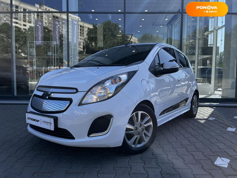 Chevrolet Spark, 2013, Електро, 83 тыс. км, Хетчбек, Белый, Одесса 52926 фото