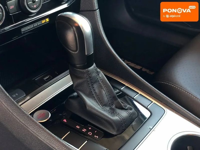 Volkswagen Passat, 2021 г., Бензин, 76 тыс. км, Седан, Чорный, Львов AT-10402373 фото