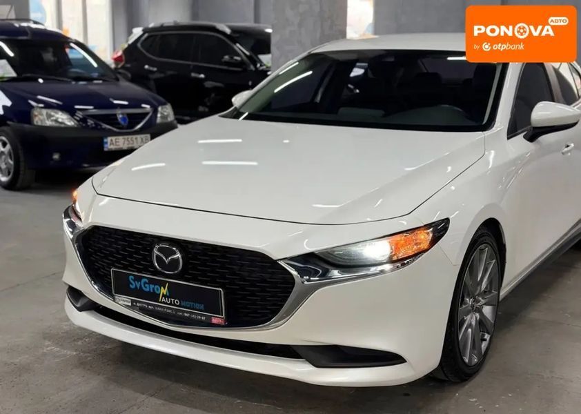 Mazda 3, 2021 р., Бензин, 56 тис. км, Седан, Білий, Кам'янське (Дніпродзержинськ) AT-10414727 фото