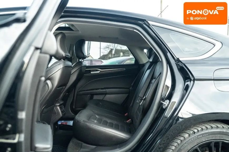 Ford Fusion, 2015 р., Бензин, 153 тис. км, Седан, Чорний, Чернівці AT-10412701 фото
