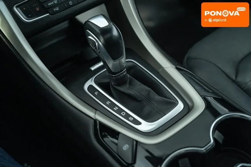 Ford Fusion, 2015 р., Бензин, 153 тис. км, Седан, Чорний, Чернівці AT-10412701 фото